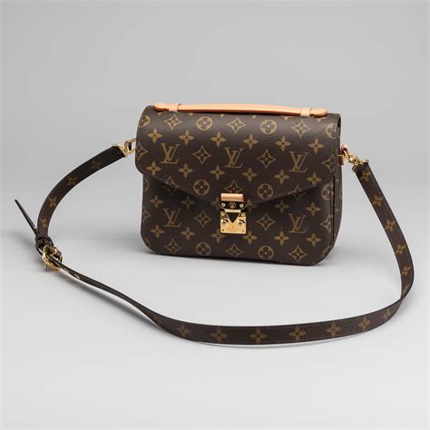 louis vuitton metisse|metis louis vuitton usata.